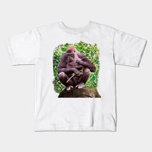 deep in thought Gorilla Kids T-Shirt